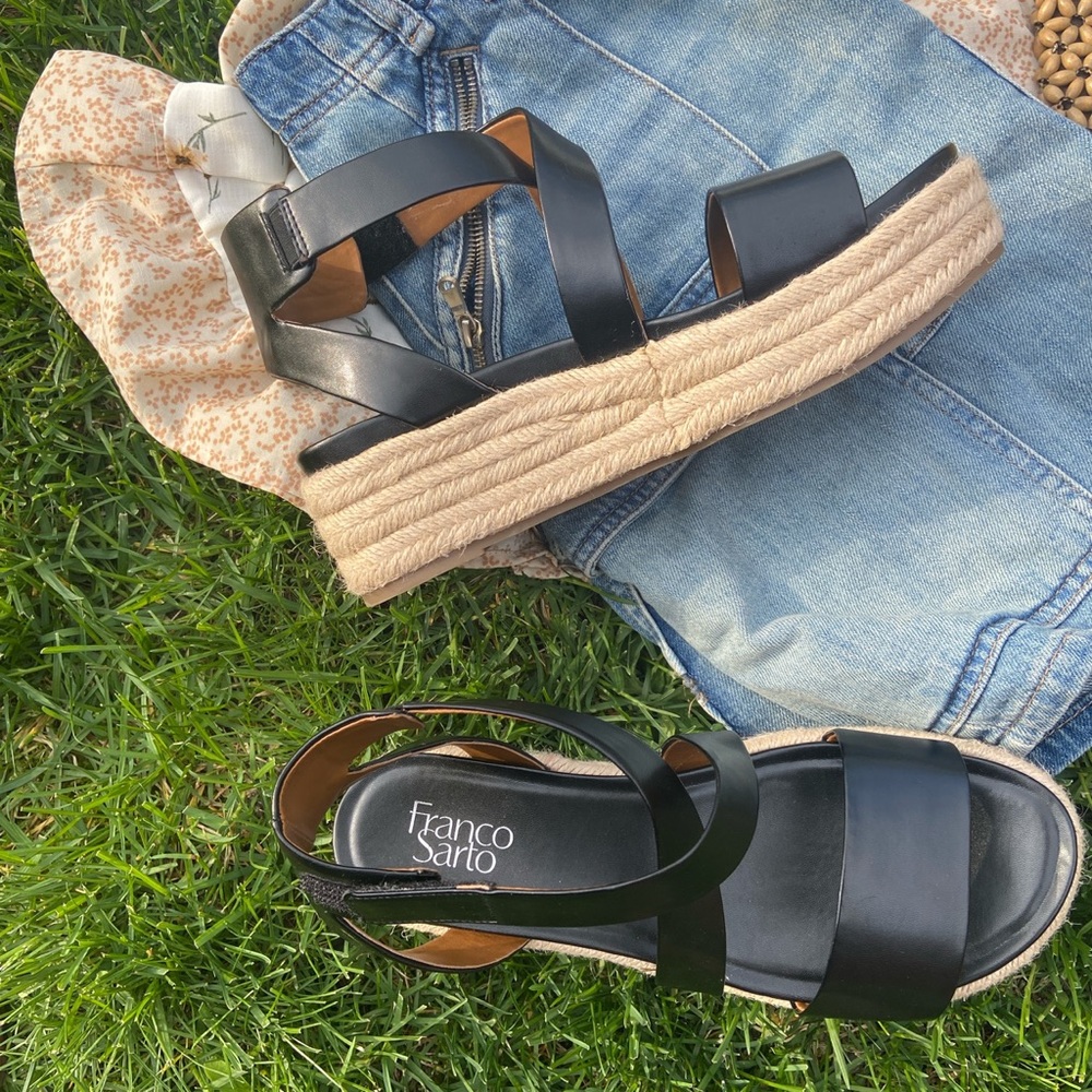 Franco Sarto wedges